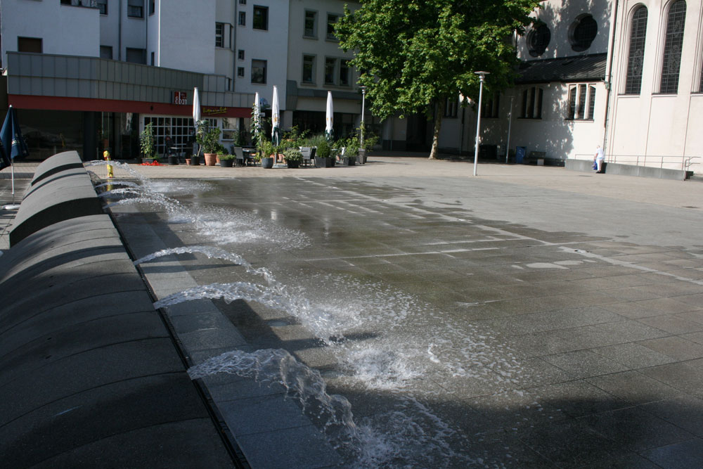 Der Brunnen am Adolph-Kolping-Platz  (Foto: Stadt)