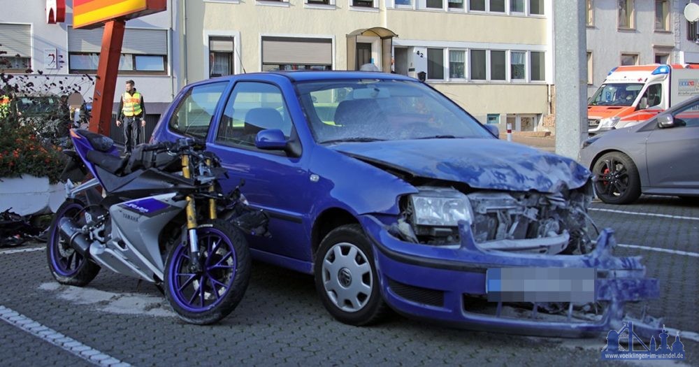 Die Unfallfahrzeuge haben nur noch Schrottwert (Foto: Avenia)