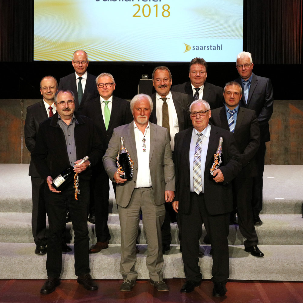 Gruppenfoto "50 Dienstjahre" (Foto: Saarstahl AG)